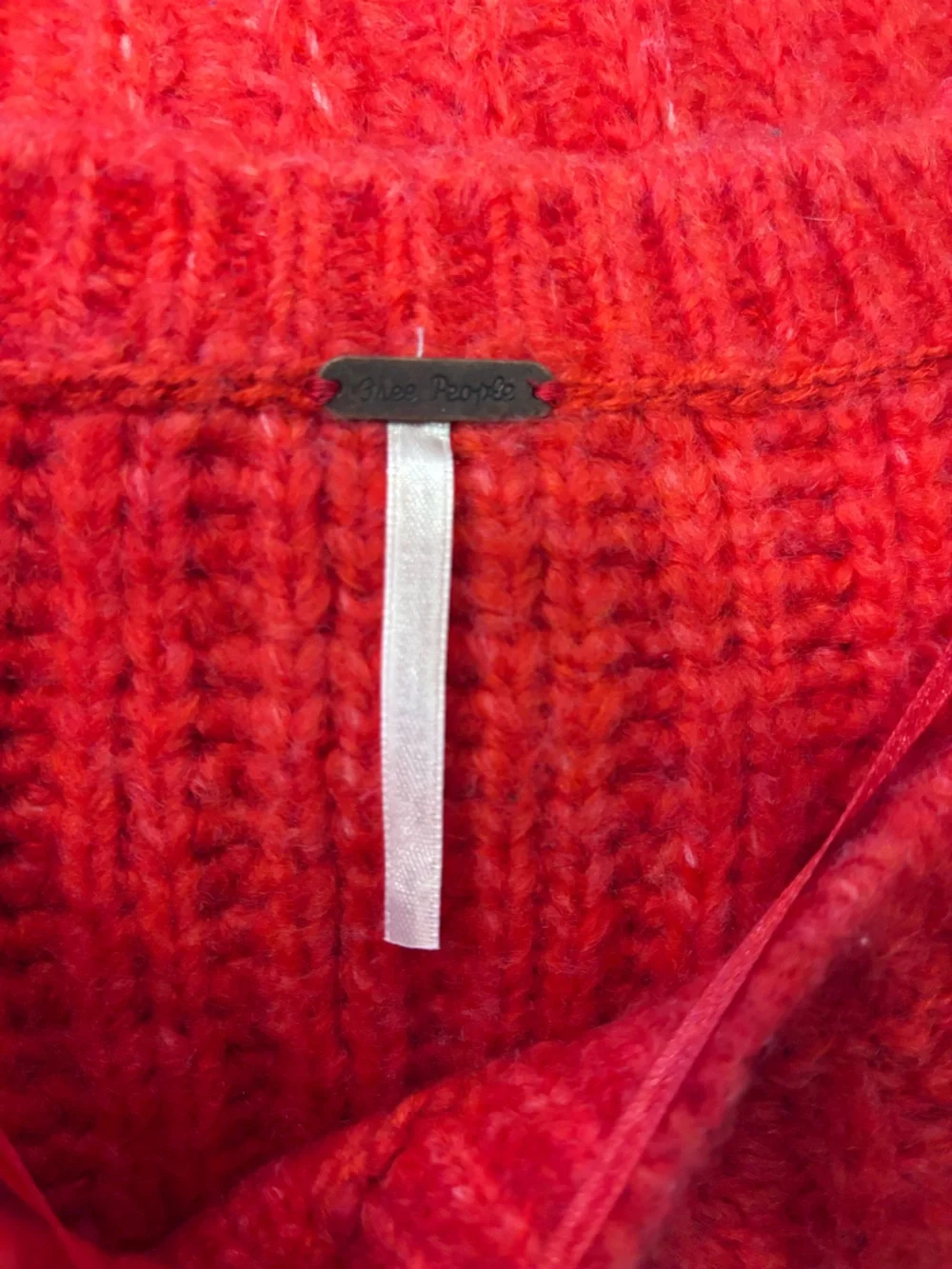 FREE PEOPLE Carter Pullover Sweater In Red Hot size small